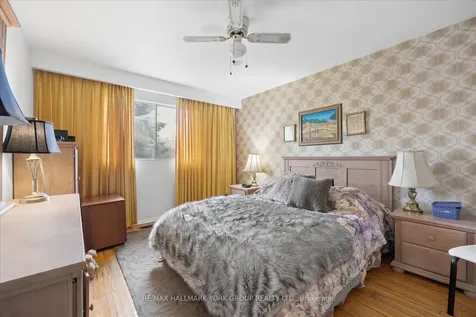 30 Briarbluff Avenue Toronto ON M1E 3H3