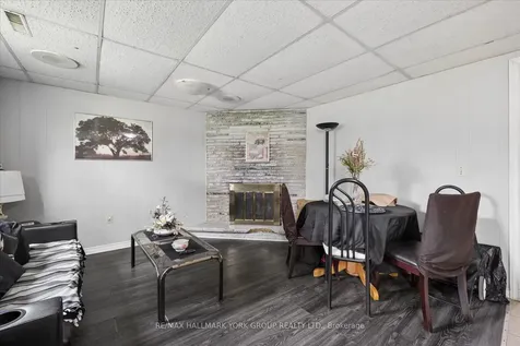 30 Briarbluff Avenue Toronto ON M1E 3H3