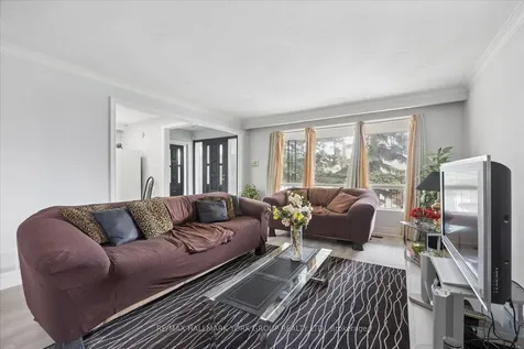 30 Briarbluff Avenue Toronto ON M1E 3H3