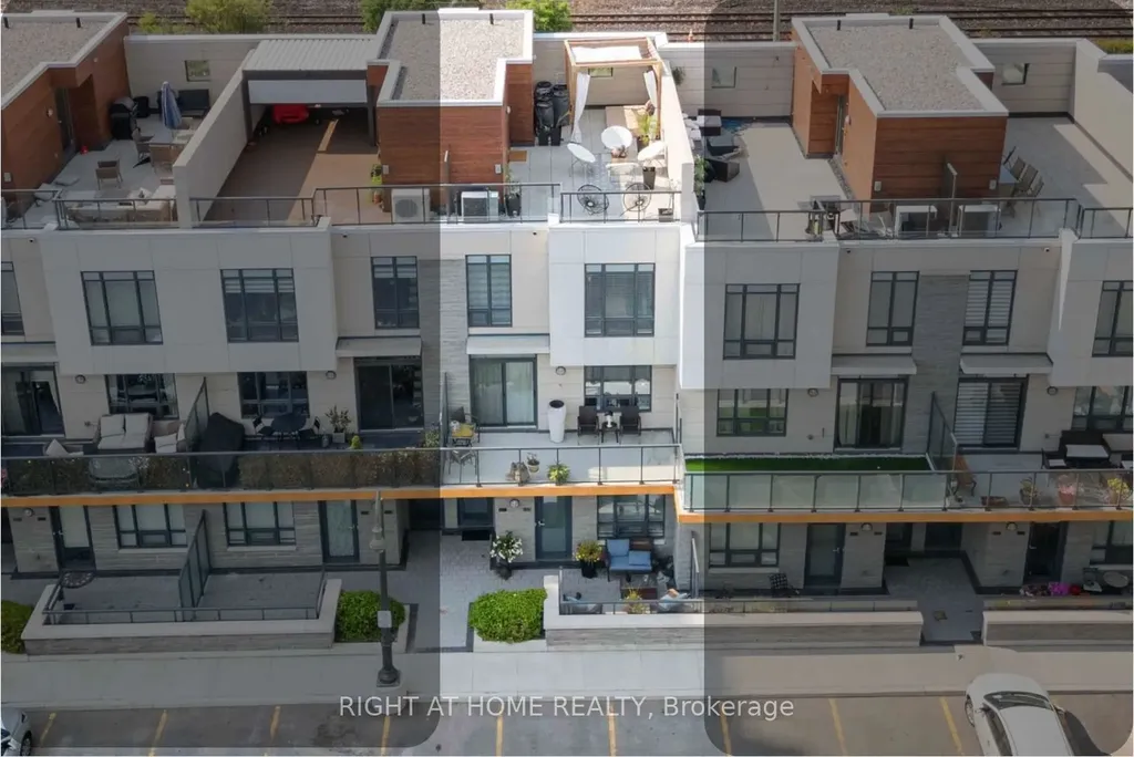 1245 Bayly Street Pickering ON L1W 0B5