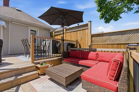 239 Verdun Road Oshawa ON L1H 5T1