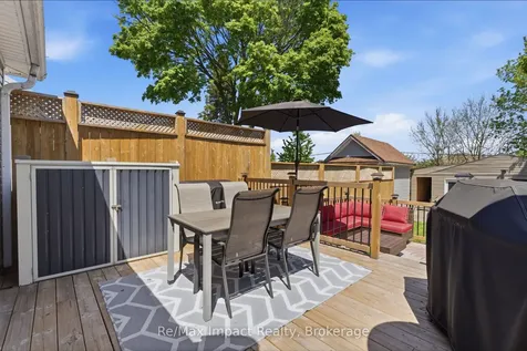 239 Verdun Road Oshawa ON L1H 5T1