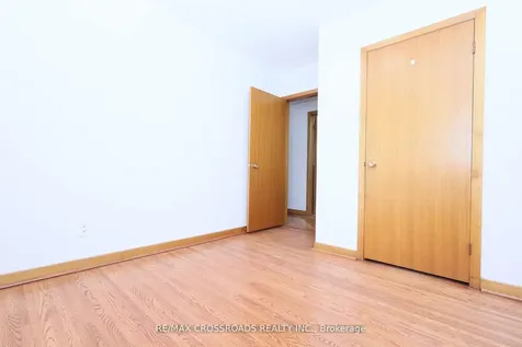 83 Pegasus Trail Toronto ON M1G 3N8