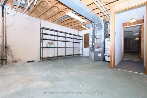 83 Pegasus Trail Toronto ON M1G 3N8