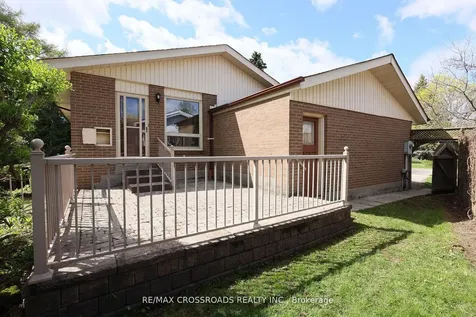 83 Pegasus Trail Toronto ON M1G 3N8