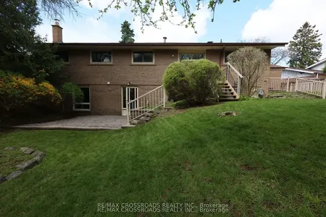 83 Pegasus Trail Toronto ON M1G 3N8