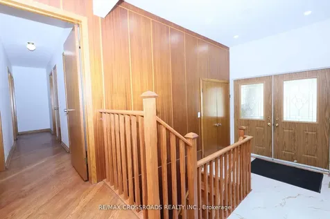 83 Pegasus Trail Toronto ON M1G 3N8