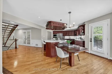 885 Baylawn Drive Pickering ON L1X 2N7
