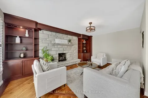 885 Baylawn Drive Pickering ON L1X 2N7