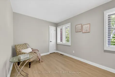 885 Baylawn Drive Pickering ON L1X 2N7
