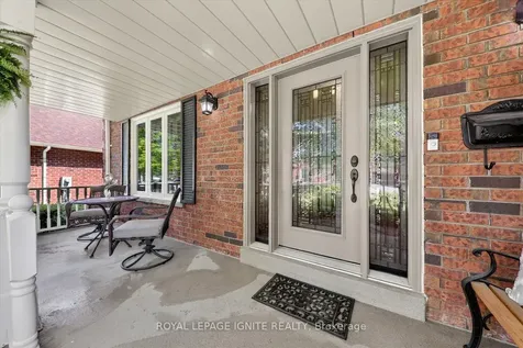 885 Baylawn Drive Pickering ON L1X 2N7