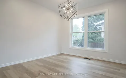 329 Cooper Court Oshawa ON L1J 6V4