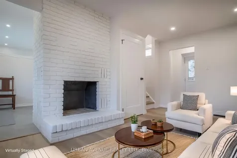 329 Cooper Court Oshawa ON L1J 6V4