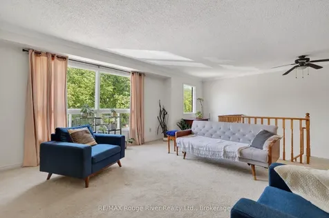 9 Farncomb Crescent Clarington ON L1C 4L5