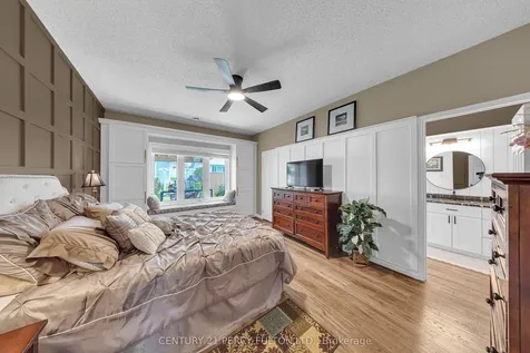 6 Niagara Trail Clarington ON L1B 1A2