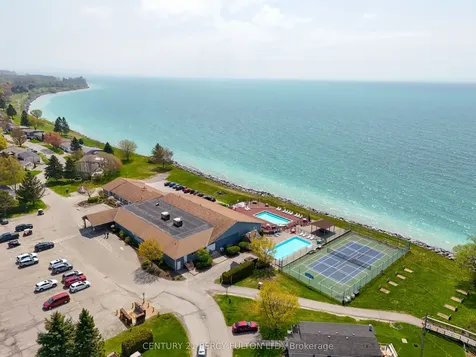 6 Niagara Trail Clarington ON L1B 1A2