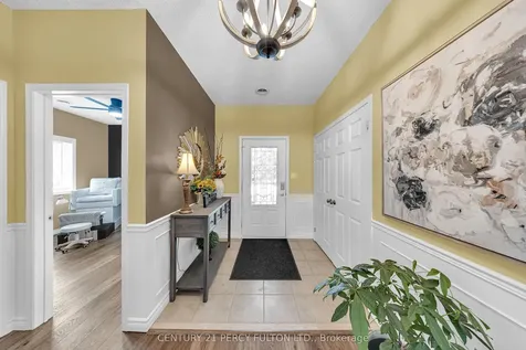 6 Niagara Trail Clarington ON L1B 1A2