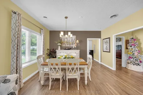 6 Niagara Trail Clarington ON L1B 1A2