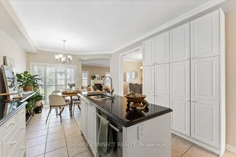 67 Cranborne Crescent Whitby ON L1M 2M1