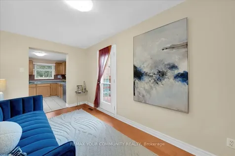 38 Goodless Court Toronto ON M1B 1A1