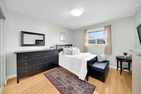 38 Goodless Court Toronto ON M1B 1A1