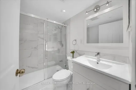 38 Goodless Court Toronto ON M1B 1A1