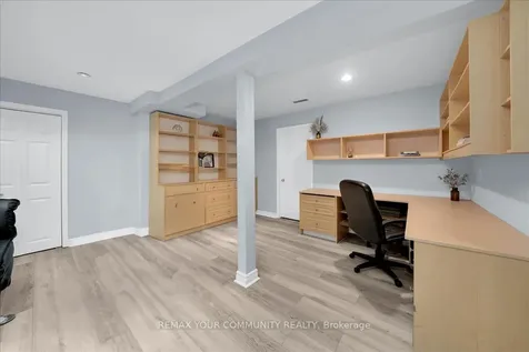 38 Goodless Court Toronto ON M1B 1A1
