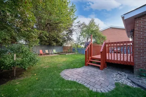 38 Goodless Court Toronto ON M1B 1A1