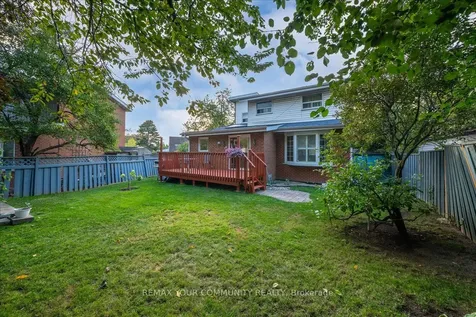 38 Goodless Court Toronto ON M1B 1A1