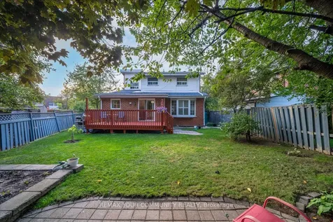 38 Goodless Court Toronto ON M1B 1A1
