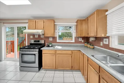 38 Goodless Court Toronto ON M1B 1A1