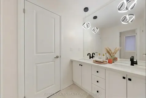 481 Balsam Street Scugog ON L9L 1M6