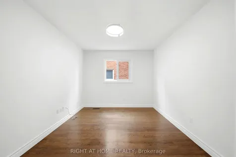 36 Ravenview Drive Whitby ON L1R 1Y2