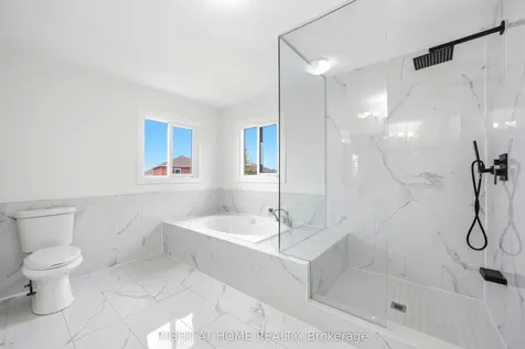36 Ravenview Drive Whitby ON L1R 1Y2