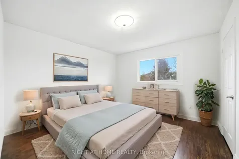 36 Ravenview Drive Whitby ON L1R 1Y2