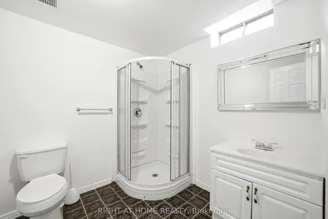 36 Ravenview Drive Whitby ON L1R 1Y2