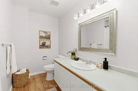 15 Chance Court Clarington ON L1C 4S4