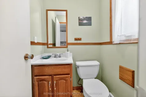 588 Huntingwood Drive Toronto ON M1W 1G8
