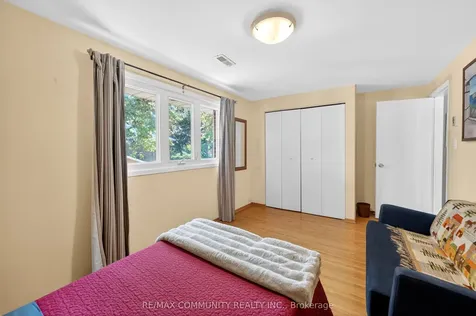 588 Huntingwood Drive Toronto ON M1W 1G8