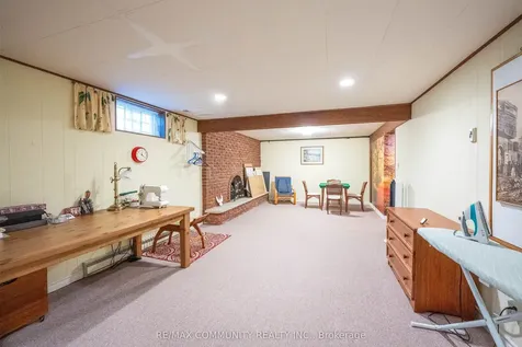 588 Huntingwood Drive Toronto ON M1W 1G8
