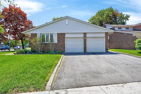 588 Huntingwood Drive Toronto ON M1W 1G8