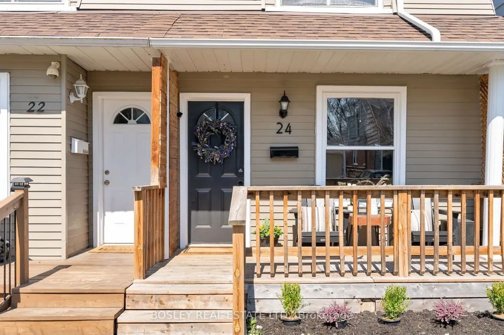 24 Queensdale Avenue Toronto ON M4J 1X9