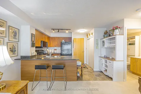 340 Watson Street W Whitby ON L1N 9G1