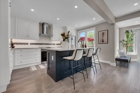 53 Pinedale Crescent Clarington ON L1E 1C7