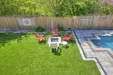 53 Pinedale Crescent Clarington ON L1E 1C7