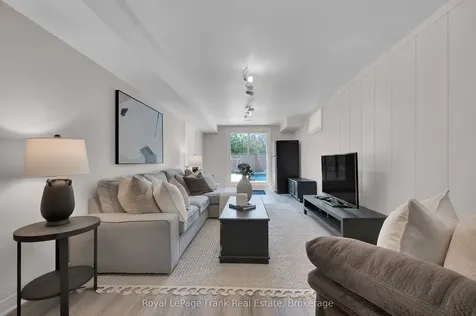 53 Pinedale Crescent Clarington ON L1E 1C7