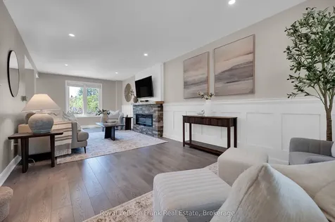 53 Pinedale Crescent Clarington ON L1E 1C7