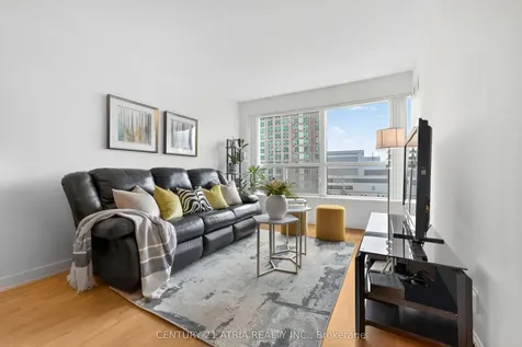 38 Lee Centre Drive Toronto ON M1H 3J7