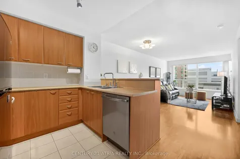 38 Lee Centre Drive Toronto ON M1H 3J7