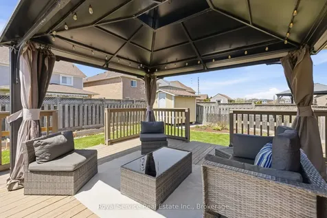 101 Rich Crescent Whitby ON L1P 1V6